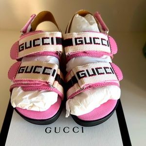 Gucci Sandals (Brand New! Box, inserts, dust bag) Girls, Toddler Size 28 / 11